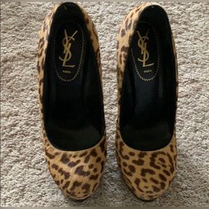 👠AUTHENTIC-YSL heels 👠